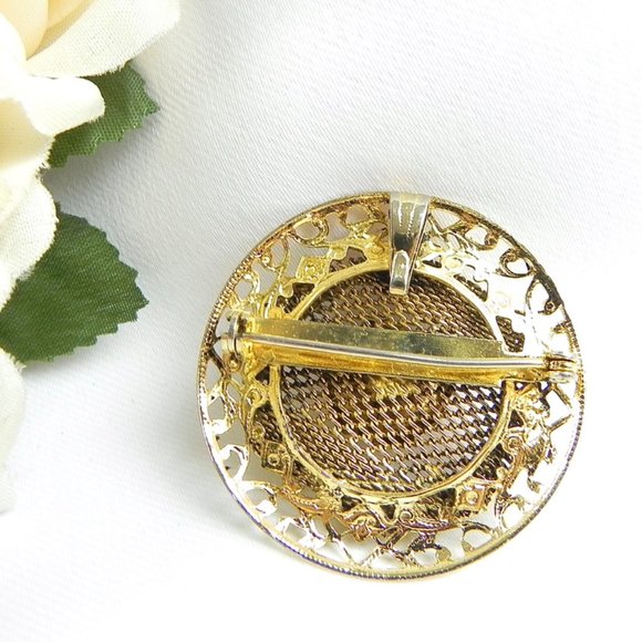 Vintage Pearl Filigree Brooch | Gold-Tone Rose Brooch or Pendant - Picture 10 of 12